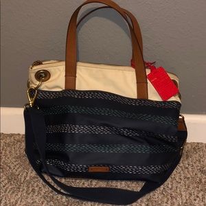 Fossil handbag. Crossbody strap!